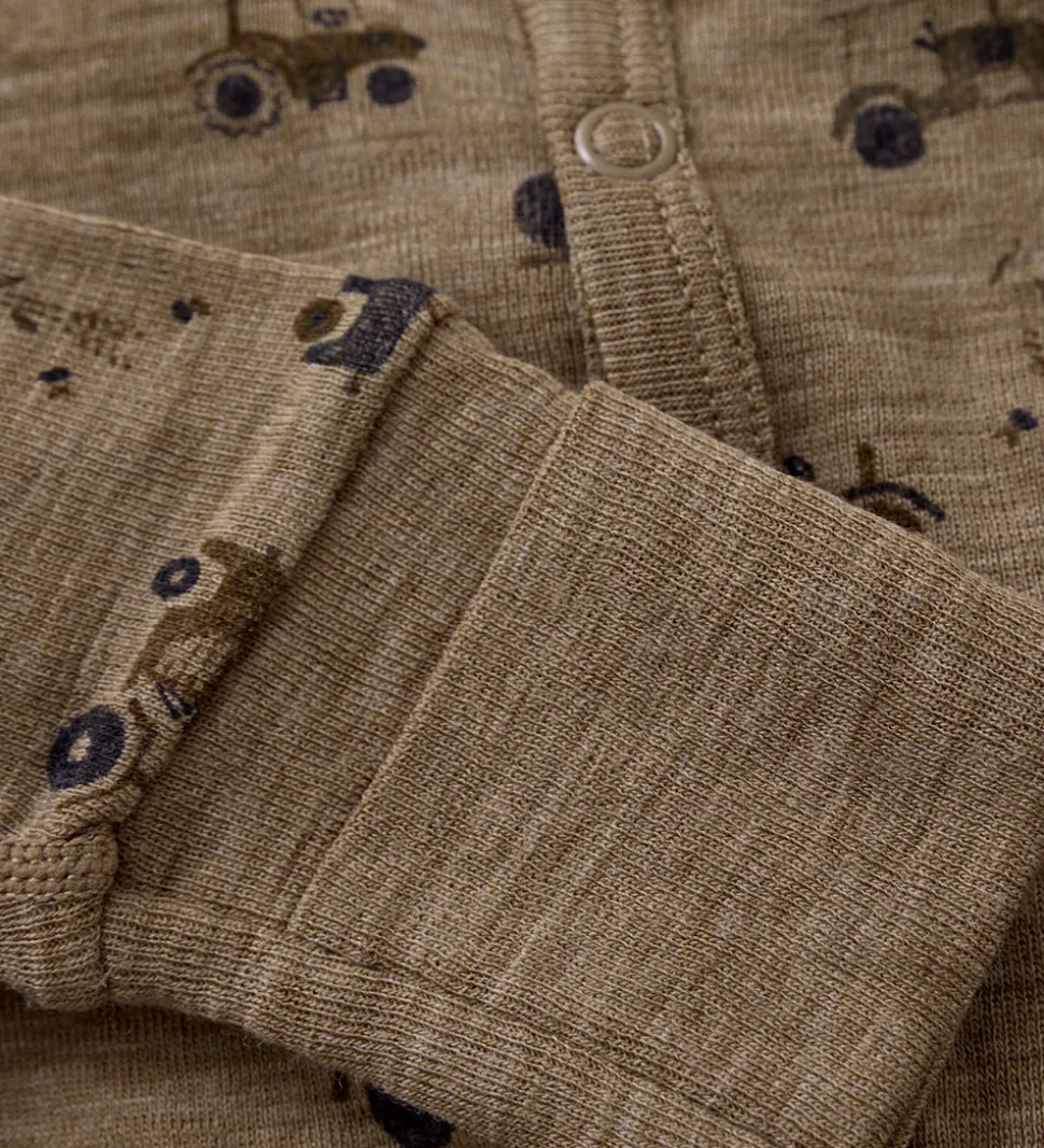 CaLaVi Heldragt - Uld - Cocoa Creme m. Traktorer