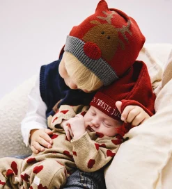 Hust and Claire Nissehue - HCFiliz - Nose - Teaberry m. Rensdyr