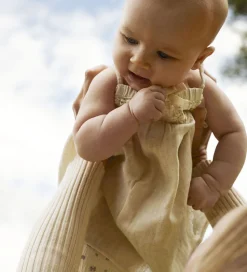 Name It Shorts - NbfJannis - Bleached Sand m. Blomster