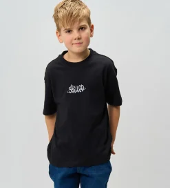 The New T-shirt - TnRoss - Black Beauty